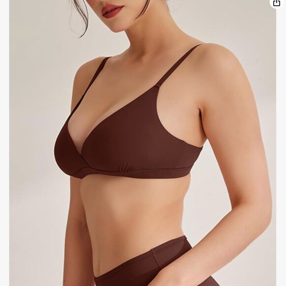 Triangle V Neck Crossover Wireless No Padded Bralette new in pack - Picture 2 of 5